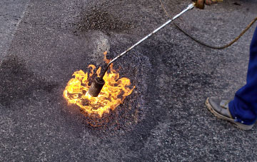 Snetterton flat roofing repairs